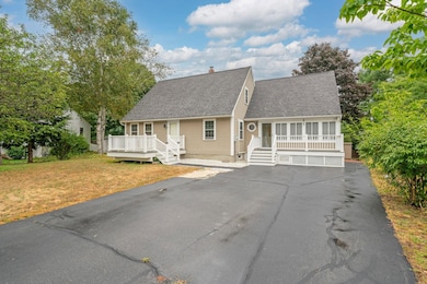 8 Chesterfield Dr, Concord, NH 03301 - photo 2