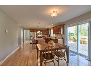 9 Lakeview Dr, Shirley, MA 01464 - photo 6