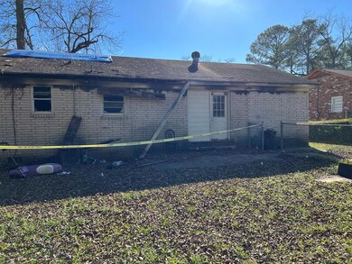 2017 W Waddell Ave, Albany, GA 31707 - photo 2