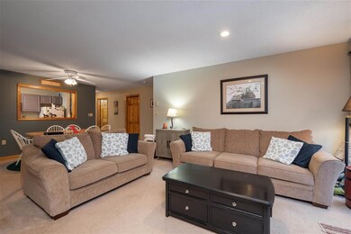 84 Northbrook Cir unit 63, Conway, NH 03860 - photo 7