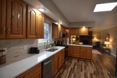 56682 Diamond Dr, Elkhart, IN 46516 - photo 6