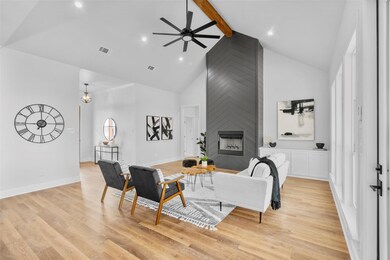 1036 Lilly Ln, Weatherford, TX 76088 - photo 5