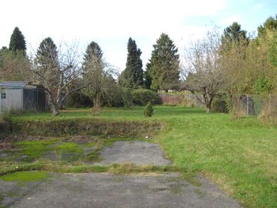 13759 34th Ave S, Tukwila, WA 98168 - photo 2