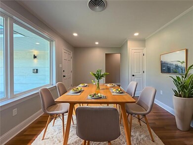 Dining Room Virtually Staged