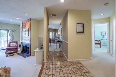 1E Foyer2
