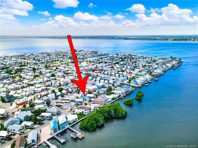 551 Nettles Blvd, Jensen Beach, FL 34957 - photo 2