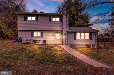 122 Lost Ln, Reading, PA 19607 - photo 4
