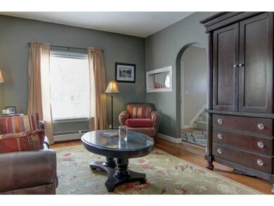 697 Academy Ave, Providence, RI 02908 - photo 4