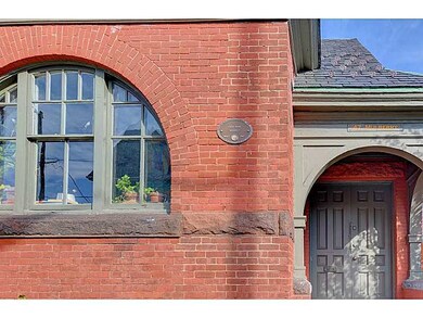 47 Mulberry St, Pawtucket, RI 02860 - photo 5