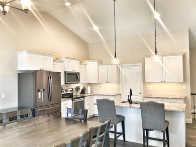 1847 Crimson Oak Dr, Maryville, IL 62062 - photo 5