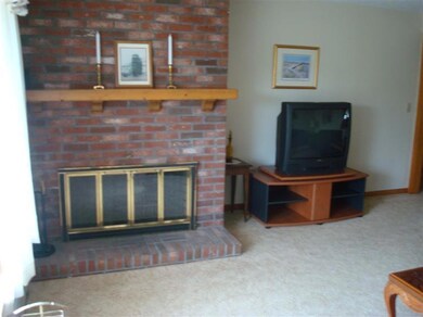 2 Eleanor Ave, Bourne, MA 02532 - photo 6