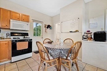 69 Cherry St, Waltham, MA 02453 - photo 4