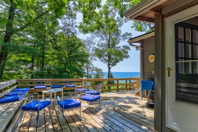 17361 Beachview Dr, Port Sheldon Townshi