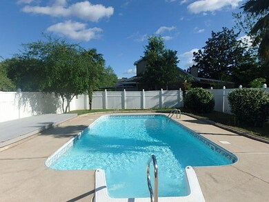 Pool 1