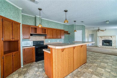Kitchen With Island