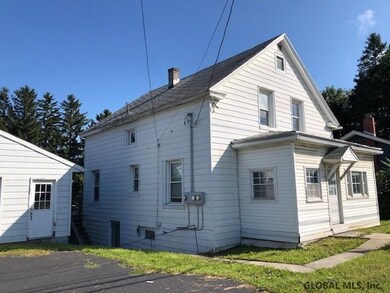 629 Hoosick Rd, Troy, NY 12180 - photo 3