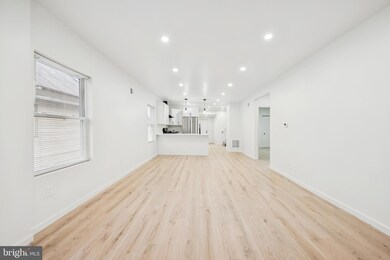 2738 Lincoln Ave, Camden, NJ 08105 - photo 7