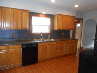 107 New Athol Rd, Orange, MA 01364 - photo 4