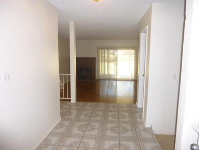 14811 Ararat St, Sylmar, CA 91342 - photo 5