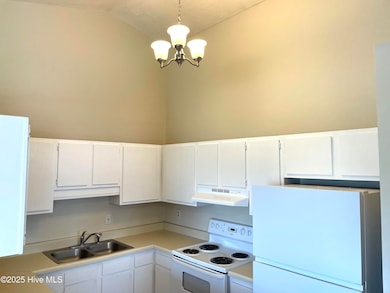 KITCHEN 3