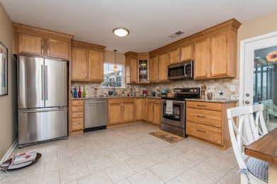 105 Greenway Blvd, Frankfort, KY 40601 - photo 7