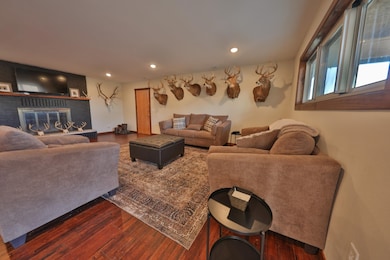 N8510 Fish Rd, New Lisbon, WI 53950 - photo 6