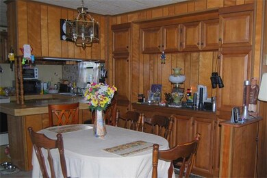 104 Doolittle Ln, West Wareham, MA 02576 - photo 3