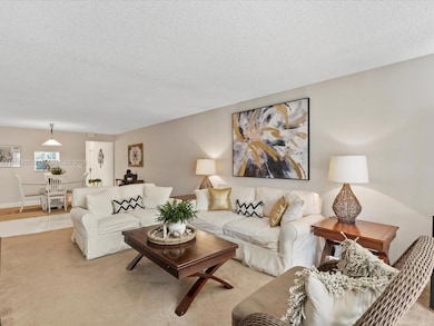 2004 Granada Dr unit O2, Coconut Creek, FL 33066 - photo 3