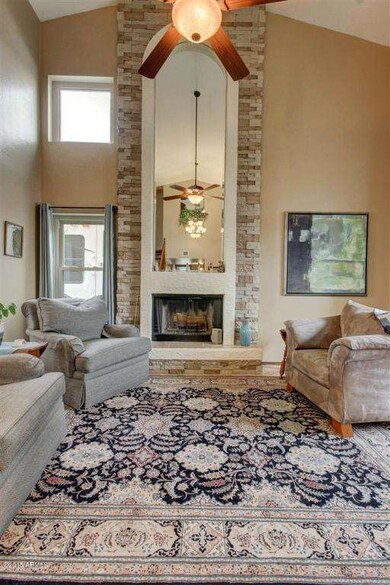 2966 E Nora St, Mesa, AZ 85213 - photo 4