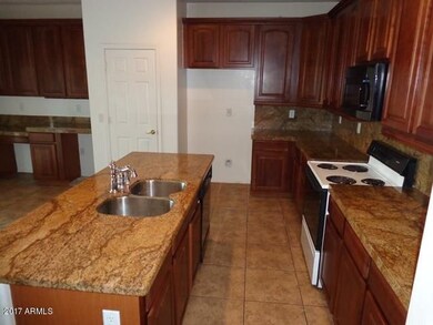 Kitchen3