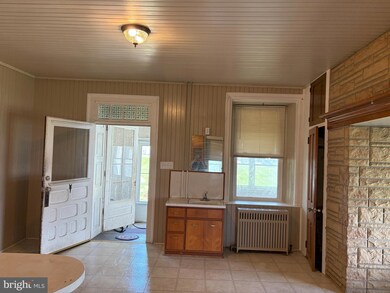 77 Stitzel Ln unit 1, Hamburg, PA 19526 - photo 5