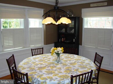 626 Yarmouth Rd, Towson, MD 21286 - photo 4