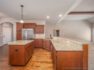 Beautiful granite countertops provide plenty of su