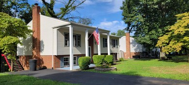 Big covered front porch!