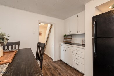 Kitchen/Dining