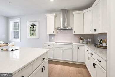 11310 Eliana Ct, Glenn Dale, MD 20769 - photo 7