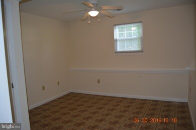 11906 Cleaver Dr, Bowie, MD 20721 - photo 6