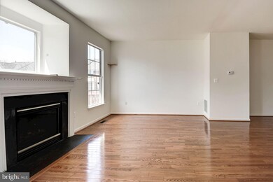 2432 Mountain Mill Place, Herndon, VA 20171 - photo 5