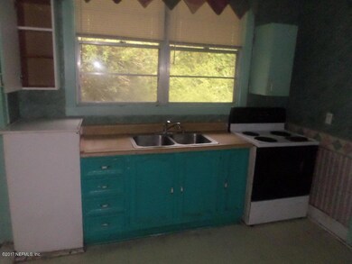 4445 Packard Dr, Jacksonville, FL 32246 - photo 6