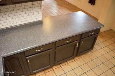 2749 N Geronimo Ave, Tucson, AZ 85705 - photo 7