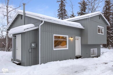 25.   31-Exterior Front-ELKO7428
