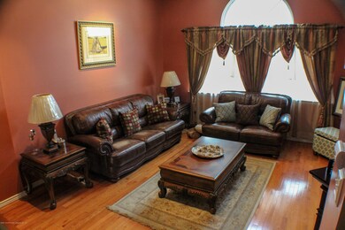 707 Correll Ave, Staten Island, NY 10309 - photo 6