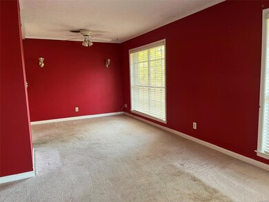 Den/breakfast room