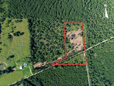 Map / location featuring property parcel outlined