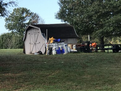 131 Temple Ford Rd, Shelbyville, TN 37160 - photo 7