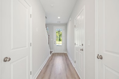 427 Queenview Ln, Charleston, SC 29414 - photo 2