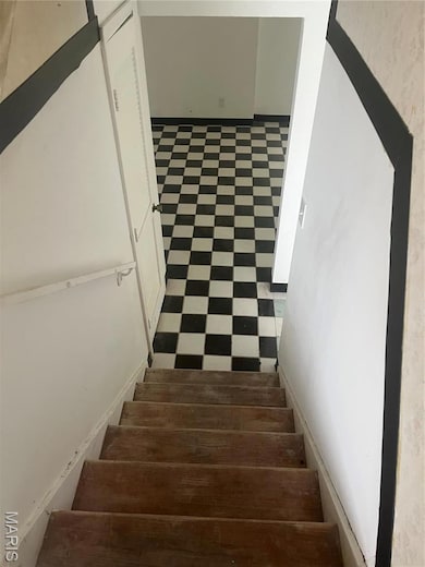 7316 Elm Grove Ct, Hazelwood, MO 63042 - photo 4