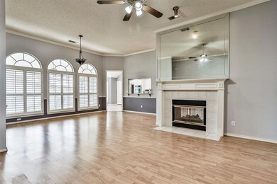 6208 Roaring Springs Dr, North Richland Hills, TX 76180 - photo 6