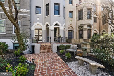 1906 Biltmore St NW unit 3, Washington, DC 20009 - photo 2