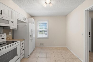 11208 W 71st Terrace, Shawnee, KS 66203 - photo 5